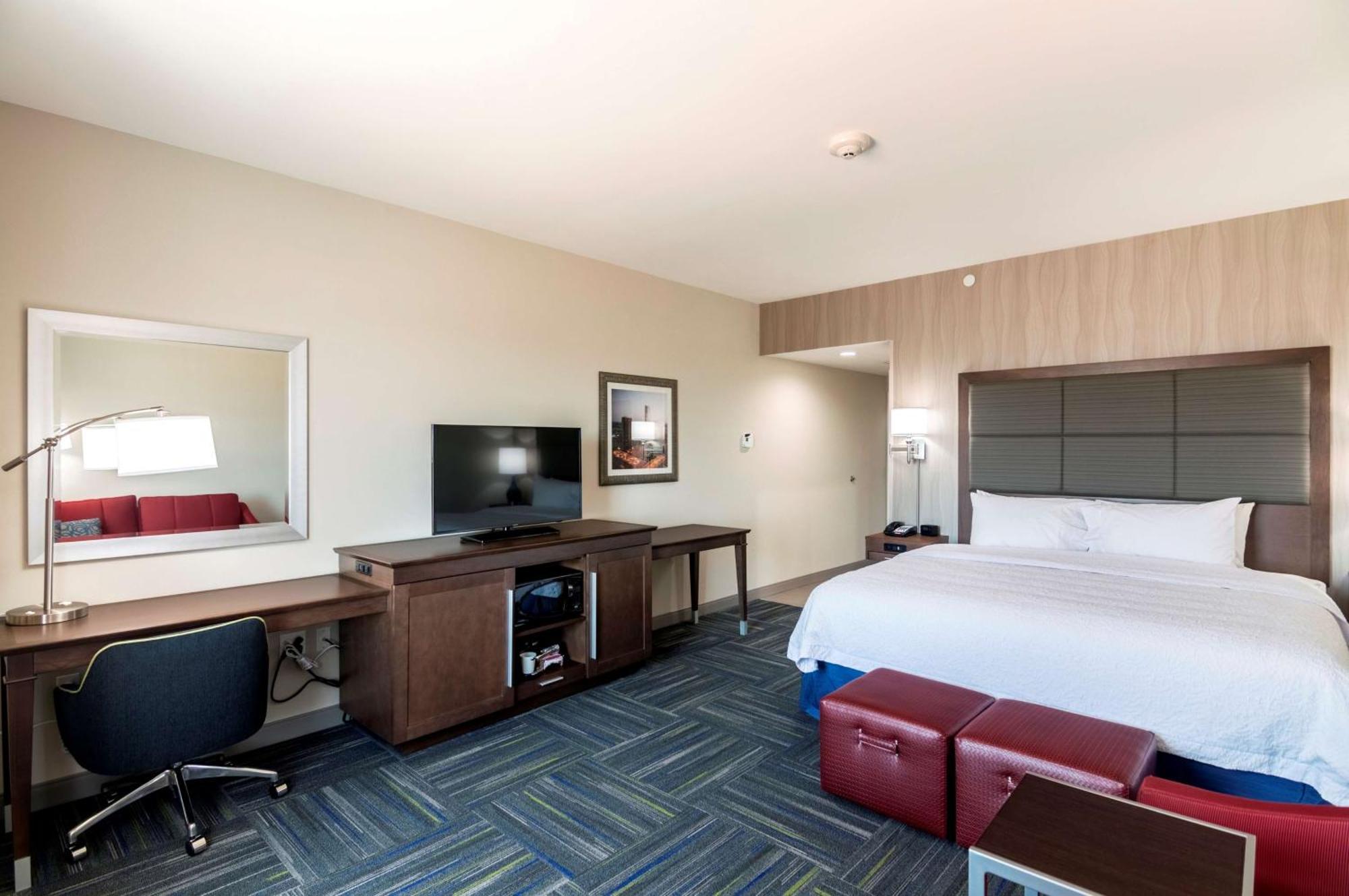 Hampton Northeast Ok Hotel